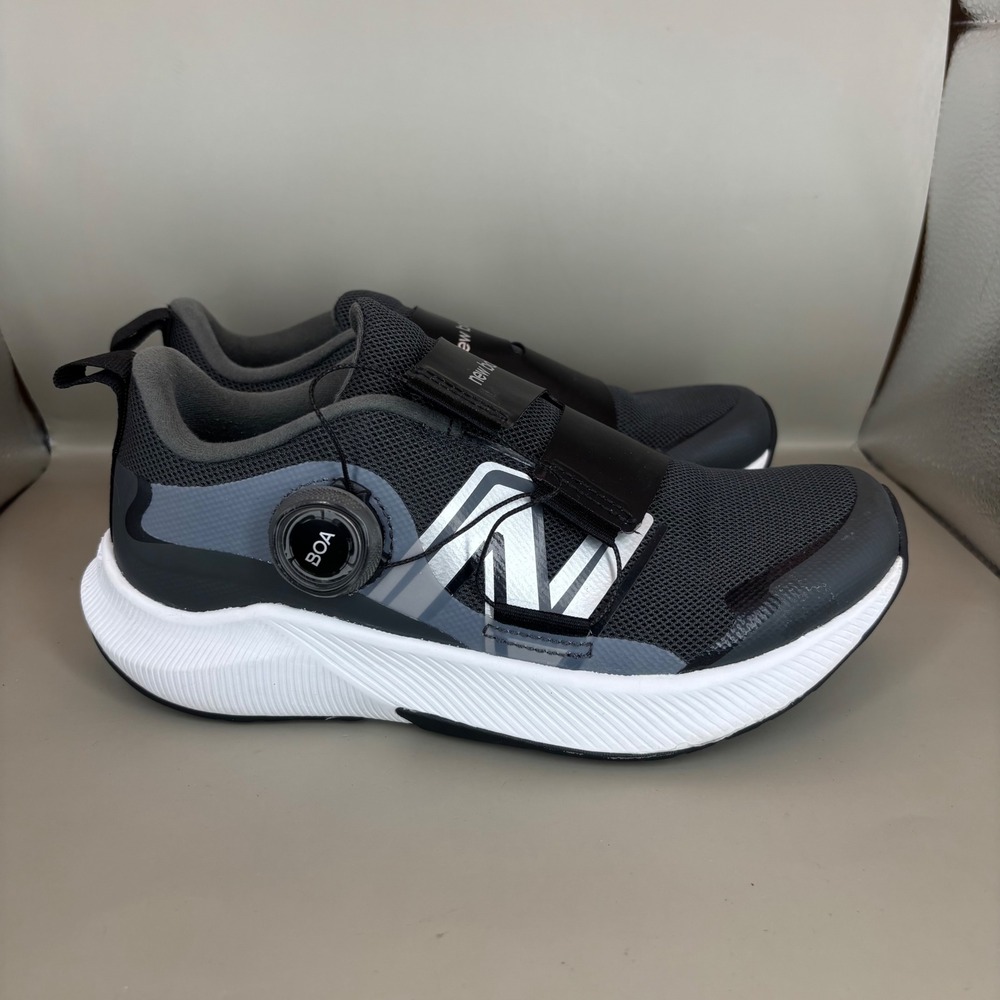 New Balance Dynasoft Reveal v4 BOA Black Grey Running Shoes GTRVLBK4 Kids 3.5 US